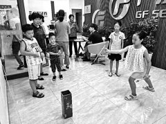 施家山社区社区开展丰富多彩的中秋主题活动