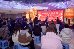 涪陵名特优新示范集市开街 激活“小个专”发展新动能